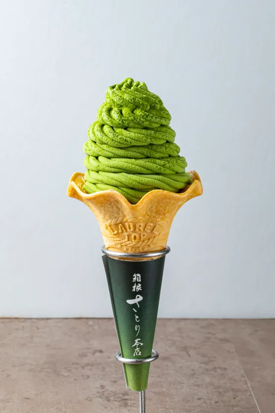 お濃茶ソフト お抹茶かけ　 650円(税込)