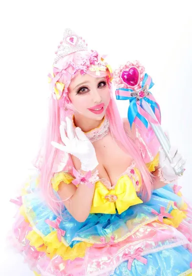 橋本サリー