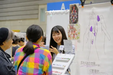 昨年11月開催写真・交流の様子