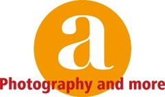 300円で楽しめる、世界一おしゃれでエレガントなコンゴの紳士
“サプール”を撮り下ろした最新写真集
『平和をまとった紳士たち』がKindleで販売開始
