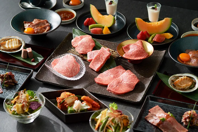 [料理写真1：ロイヤルコースイメージ]
