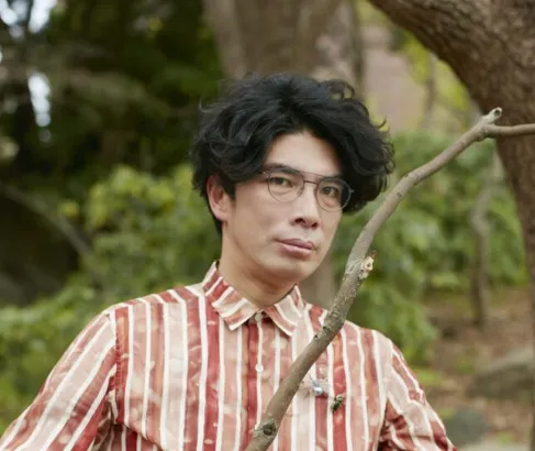 片桐 仁 氏