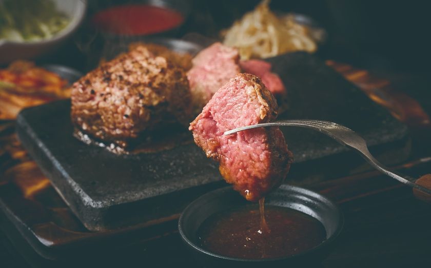 【爆速安うま！】お肉好き必見！
溶岩ステーキ専門店「武庫之荘肉劇場」が10月31日、
ついにグランドオープン！！オープン記念で特別価格も。