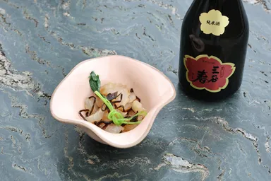 ペアリング(桂ヶ浜ホテル：濃厚白身魚の昆布締め)