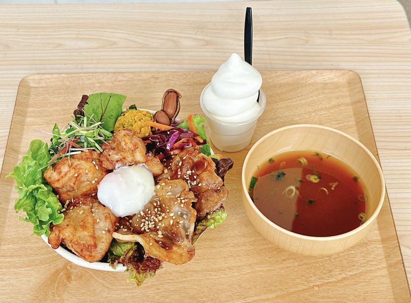 食べて応援！頑張っぺ千葉県！
「千葉県を何とか元気にしたい。」
災害を風化させない。食から始める、千葉県応援　
11月1日(日)「頑張っぺ千葉県応援セット」販売開始