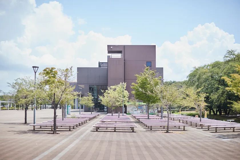 立正大学　熊谷キャンパス　ゲートプラザ