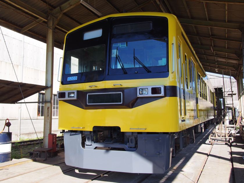6003号電車が旧500形カラーへ塗装変更　
11/21より記念乗車券を販売・12/11、18には運転体験実施