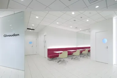 新技術センター 受付