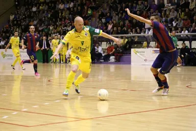 カルリーニョス