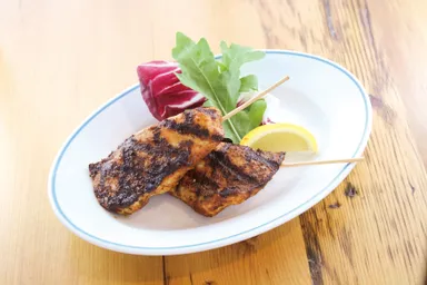 スパイシーグリルチキン