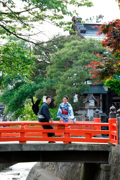 江名子川周辺を涼しげに浴衣散歩