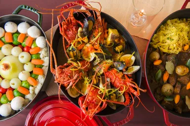 オマール海老のブイヤベース　王様のビュッフェ料理イメージ