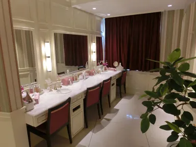 広々としたパウダースペース