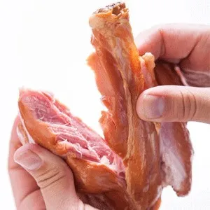 人気のアイスバインが入った「なっとくセット」