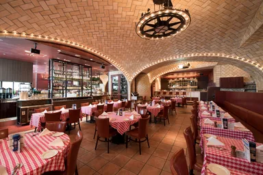 オイスターバー　内観