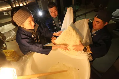 和醸良酒の精神に則った伝統的な酒造り