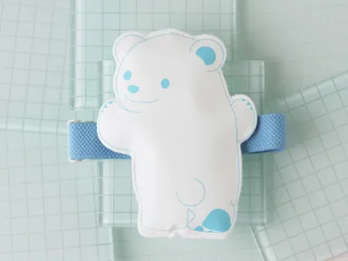 ひえクマ白ブルー