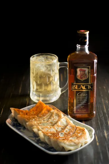 餃子とハイボール(イメージ)