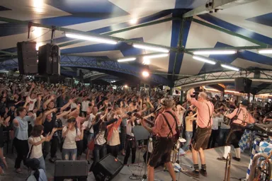 昨年の広島オクトーバーフェストステージ