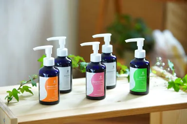 AMOMAマッサージオイル・シリーズ