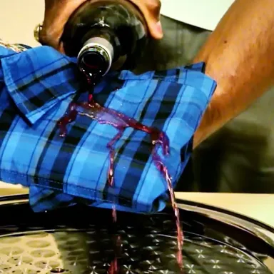 ワイン等の食品汚れに