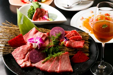 焼肉とフレンチが融合したモダン焼肉コース