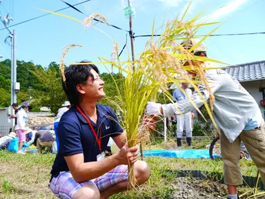 「こども農業塾」社員とこども達1