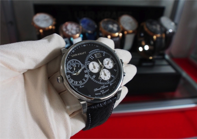 熟練の時計職人がハンドメイドするドイツの高級時計ブランド 「UHR
