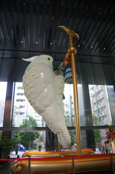 椿昇「鸚鵡図」