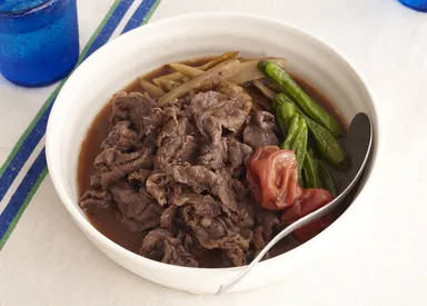 牛こまとごぼうの梅すき煮