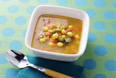 豆たっぷりカレーガーリックスープ