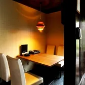 店内　テーブル