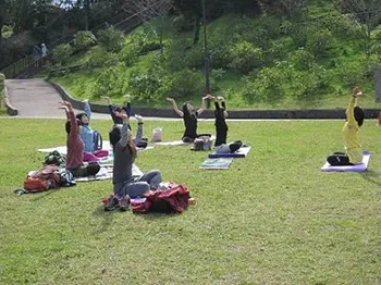 天空ヨガ　イメージ