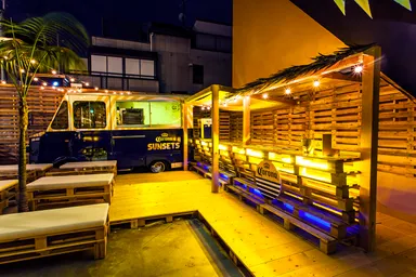 CORONA SUNSETS BAR HARAJUKU KITCHEN CAR