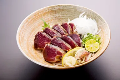 かつおの藁焼きたれたたき