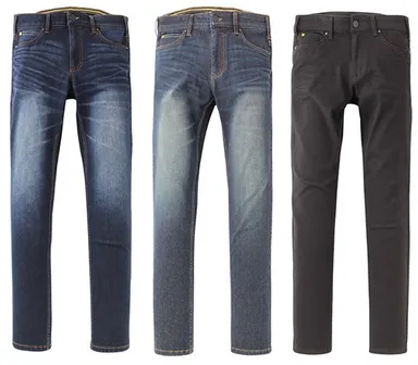 メンズタイトストレート