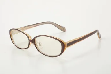 クールブラウン