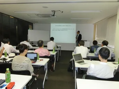 説明会のイメージ(2)