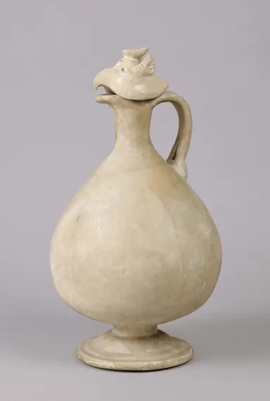 重要文化財 白磁鳳首瓶［中国 唐時代・7世紀　横河民輔氏寄贈　東洋館5室　～12月23日(水・祝)］