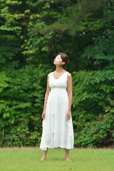 GEN-MYイメージモデル(model：Priyanka)