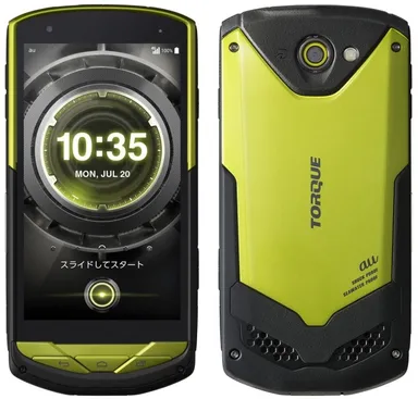 高耐久性スマートフォン「TORQUE G02」