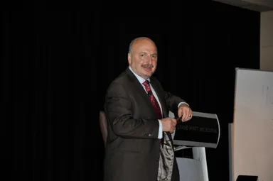 アレキサンダー・エルダー博士 5