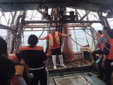 漁師さんのしごと風景イメージ2