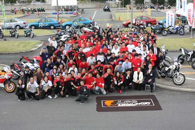 2014年度「京都モーターサイクルショー」全社員