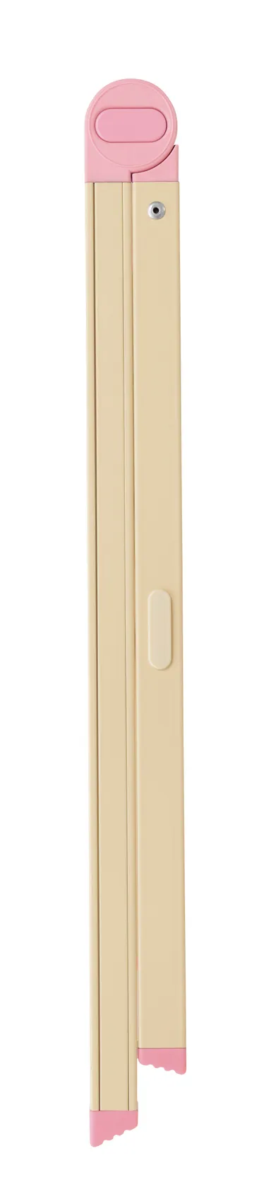 折りたためば薄さ約50ミリ