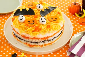 こうもりとかぼちゃのケーキすし