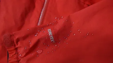 ゴアテックスウェアに最適な撥水
