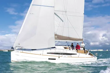 展示ヨット／JEANNEAU Sun Odyssey 349