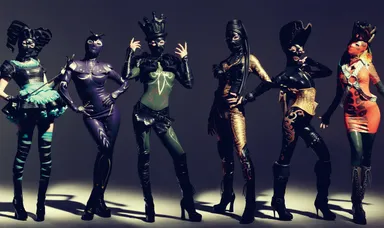 PHOTOGRAPHY Takahiro Watanabe HAIR & MAKE-UP Wakamiho, Namada, Chiaki Hino STYLING Kurage MODEL Wakamiho, Maroro, Namada, Towako