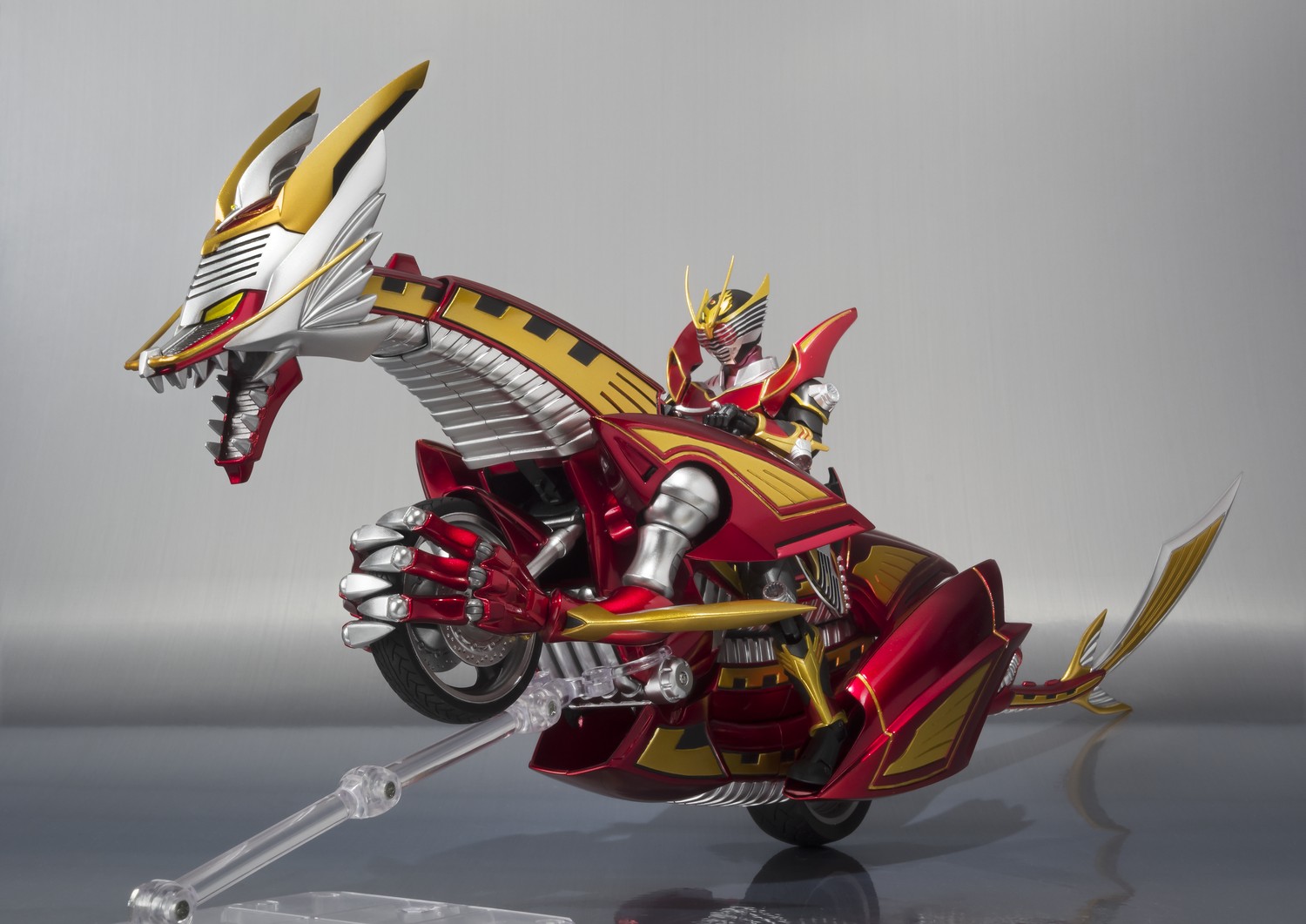 平成仮面ライダーシリーズ3作目「仮面ライダー龍騎」の契約モンスター  